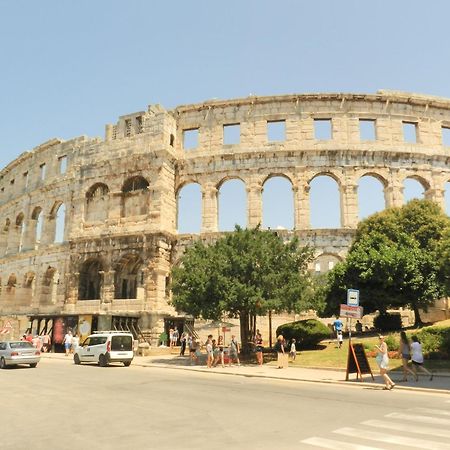 Apartment Pula Arena Exterior photo